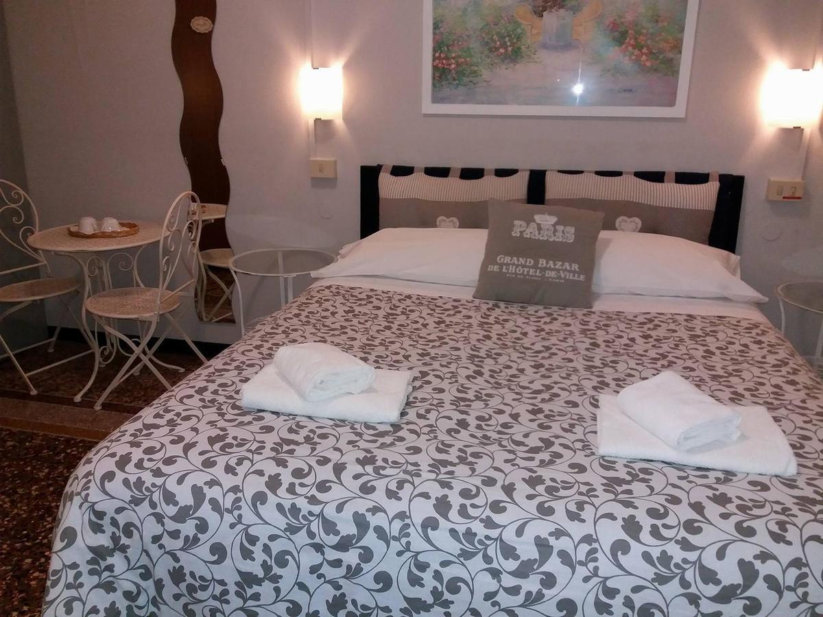 Argentina House Bed and Breakfast Γένοβα Εξωτερικό φωτογραφία