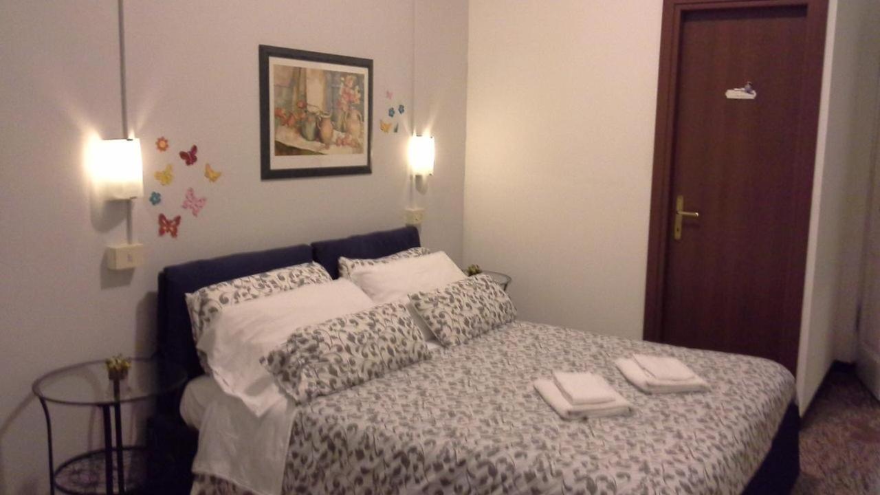 Argentina House Bed and Breakfast Γένοβα Εξωτερικό φωτογραφία